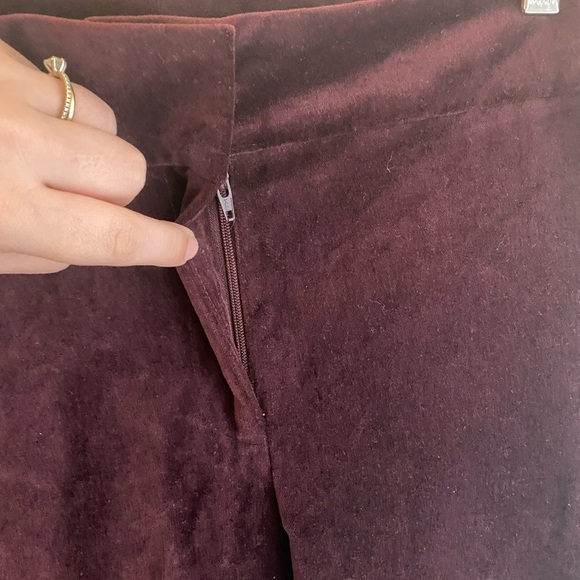 Ann Taylor Velvet Burgundy Modern Fit Cotton Slim Pants Size 8 Women’s Straight - Picture 4 of 7
